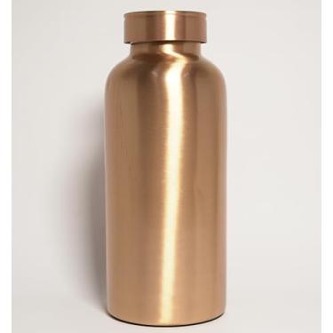 Imagem de IBA Indianbeautifulart Garrafa de água de cobre de 2000 ml com saco de juta, design simples, à prova de vazamento, leve e autêntica garrafa ayurvédica, garrafa de água potável de cobre puro feita à