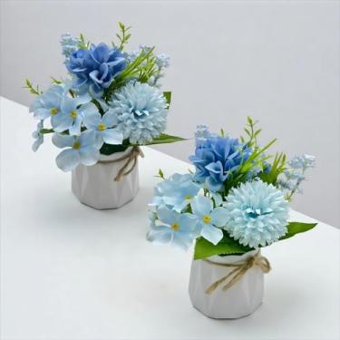 Imagem de Carfoeny 2 peças de hortênsia azul flores artificiais decoração de banheiro flores falsas em vasos de flores pequenos para centros de mesa arranjos florais casa interior cozinha mesas sala de estar TV