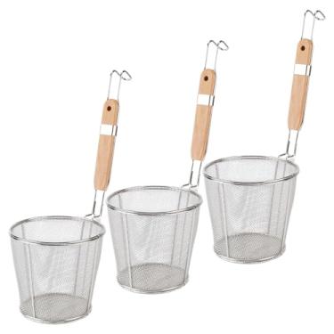 Imagem de FUNSUEI Pacote com 3 cestas de coador de massa, escumadeira de aranha de malha de aço inoxidável com cabo de madeira para ferver, fritar, coador de alimentos finos de cozinha para macarrão, macarrão