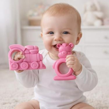 Imagem de Kit 2 Mordedores para Bebê Urso e Trem Rosa Macio Infantil