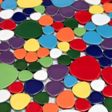 Imagem de Hominter Mosaico de seixos coloridos multicoloridos, azulejos irregulares para cozinha, banheiro, piso de chuveiro, parede de destaque, projetos de artesanato (5 pés quadrados)