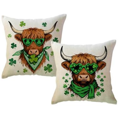 Imagem de Capas de almofada Lucky Highland Cow com óculos de sol de coração verde trevo capa de almofada decoração de férias irlandesa casa de fazenda Dia de São Patrício Fronhas 45 x 45 cm, pacote com 2 para