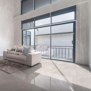Imagem de Porcelanato Savane Sand Gray Polido 71x71