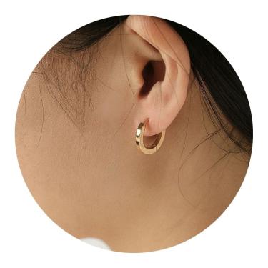 Imagem de Brinco Argola Pequena Dourada Feminina Elegante Luxo