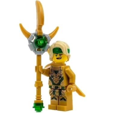 Imagem de LEGO Ninjago: Lloyd Golden Oni Minifigure with Staff Weapon