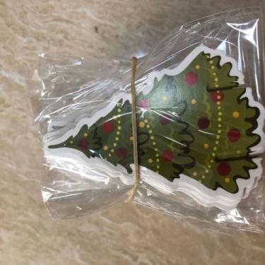 Imagem de 10 peças de cartões para copos de vinho de Natal, etiquetas de copo de papel com design de chapéu de Papai Noel para decoração de mesa festiva, verso em branco para escrever nomes de convidados