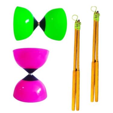 Imagem de Kit Com 2 Ioio Diabolô Profissional Com Par De Baqueta De Madeira (Verde e Rosa)