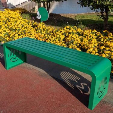 Imagem de Bancos de jardim para ambientes externos, banco de metal de aço galvanizado, bancos de varanda ao ar livre com padrão oco, assento de ripas para parque, quintal e varanda (verde, 100 cm)