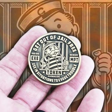 Imagem de Get Out of Jail Free Challenge Coin – Funny Award Card Coin for Gag Gifts for Coworkers & Prank Lovers, Novelty Token