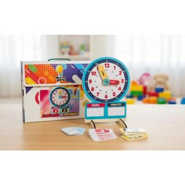 Imagem de Relógio Analógico com Números e Ponteiros Móveis para Ensino de Horas 