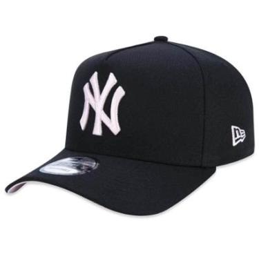Imagem de Boné New Era 9FORTY A-Frame New York Yankees com Logo Rosa-Masculino