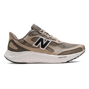 Imagem de Tênis New Balance Fresh Foam Arishi V4 Masculino, 41, Marrom, Bege