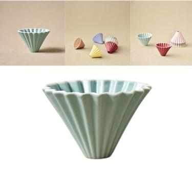 Imagem de Boxonly Coador de café de cerâmica verde grama – 10,3 × 7,8 cm V60 cone de filtro com design de origami, sulcos profundos promovem fluxo de água suave, retenção de calor para um sabor equilibrado de