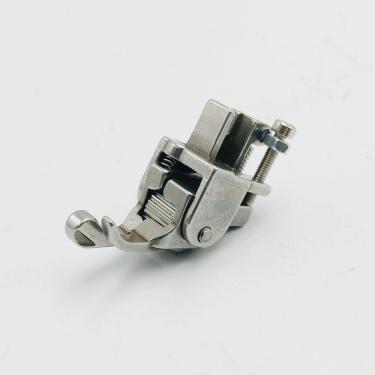 Imagem de Calcador com Rodízio Ferro Estriado para Reta DF-60586 1/32 - Sun Special