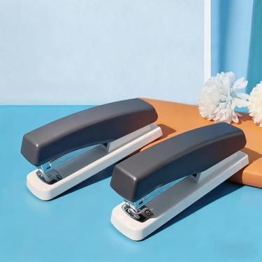 Imagem de Grampeador de escritório, capacidade para 20 folhas com base antiderrapante, estrutura de aço durável, preto