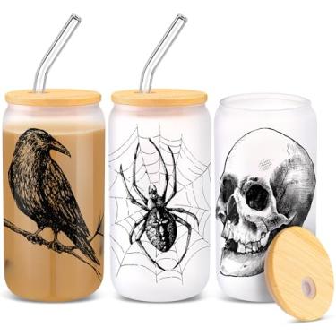 Imagem de SiliFine 3 peças de copos de vidro de Halloween 473 ml copos de café gelado com tampa canudos teia de aranha crânio corvo copos de vidro fosco assustador presente para Halloween, 3 designs