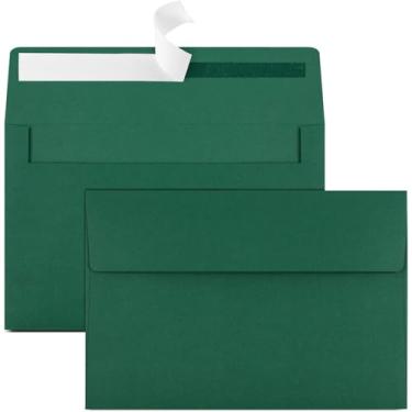 Imagem de Pacote com 65 envelopes autovedantes verde-escuro - A4, tamanhos 4 x 6 para convites, casamentos, fotos, cartões comemorativos e correspondência