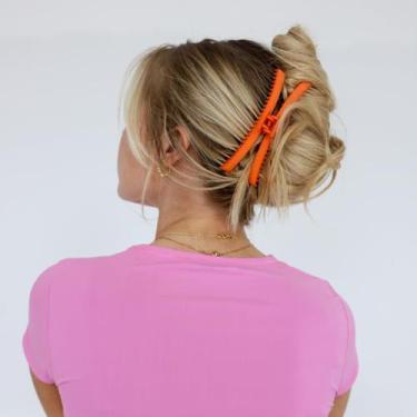 Imagem de Hair Claw KAXI Hold Everything Midi para cabelos grossos e finos