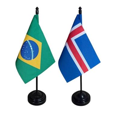 Imagem de Kit Bandeira de Mesa Brasil e Islândia, 26cm Altura, 18x11cm, Multicolorido, Oxford, Base Plástica, Decoração para Escritório e Eventos