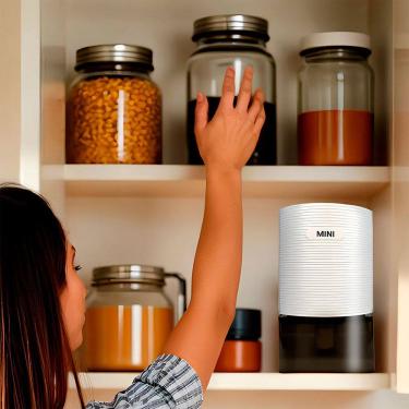 Imagem de Desumidificador Portatil Bivolt Anti Mofo - Thermomatic Branco/preto Bivolt