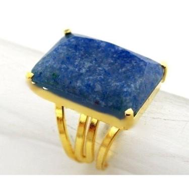 Imagem de Anel Pedra Quartzo Azul Facetado Banho Dourado Aro Ajustavel