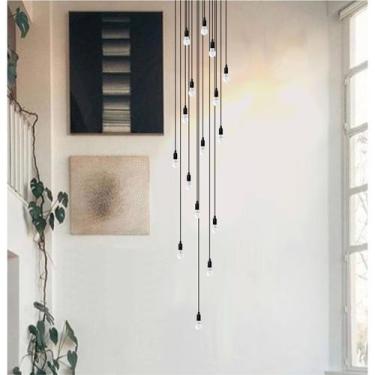 Imagem de Lustre para sala Pratic 16 lâmpadas Preto pé direito alto - Otago