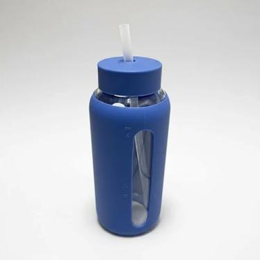 Imagem de Garrafa de Vidro Reutilizável com Tampa, Azul e Branco, Recipiente para Bebidas com Canudo, Design Moderno