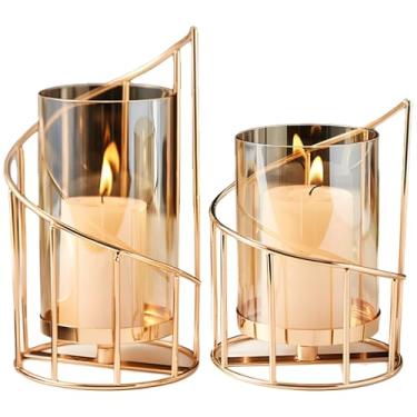 Imagem de Conjunto de 2 castiçais dourados para mesa de centro de mesa, design de fio de metal, inclui tamanho pequeno e grande, velas de pilar ideais