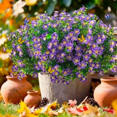 Imagem de Flores artificiais para atividades ao ar livre, 12 buquês de margaridas artificiais com folhas de eucalipto, resistentes aos raios UV, para decoração de casa, jardim, versátil para decoração interna e