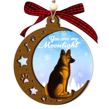 Imagem de Árvore de Natal com enfeites de lua para cães pastor alemão