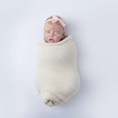 Imagem de Bebê Reborn Recém Nascida Muito Realista + Enxoval - Mundo Azul e Rosa