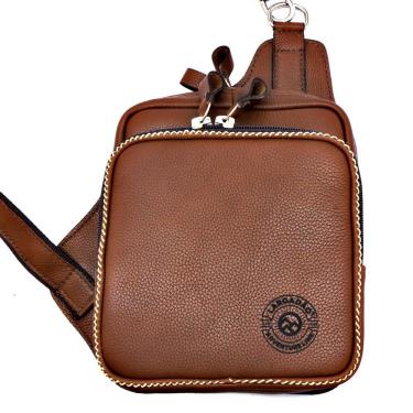 Imagem de Pochete Cartucheira Em Couro Modelo Shoulder Bag - Unissex