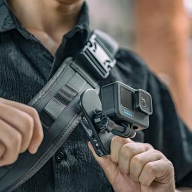 Imagem de Suporte de alça de mochila com rotação de 360°, suporte de clipe rápido compatível com GoPro Hero 13, 12, 11, 10, 9, 8, DJI Action 4/3, Insta360