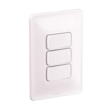 Imagem de 3 Interruptores Simples 4X2 10A 250V Zeffia - 680102 - PIAL