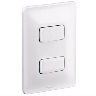 Imagem de Interruptor Simples + Interruptor Paralelo 10a 250v 4x2 Zeffia - 680103 - Pial Inter.simples+inte.paralelo 10a 250v 4x2