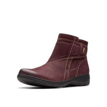 Imagem de Clarks Bota feminina de cano curto estilo Carleigh, Nobuck vinho, 36