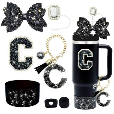 Imagem de Conjunto de acessórios de copo Stanley preto de 7 peças, decorações de iniciais para Stanley Cup 850.5 g 1,134 g, inclui cobertura de canudo de joia, tampa à prova de derramamento, pingente de alça