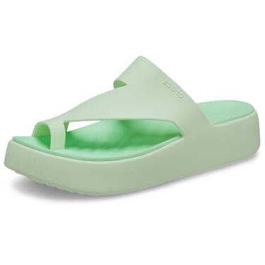 Imagem de Crocs Sandália feminina com plataforma Getaway Toe Loop, verde, 42 EU