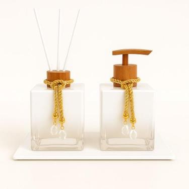 Imagem de Kit De Banheiro Lavabo Luxo Cubo De Vidro Difusor + Sabonete + Bandeja