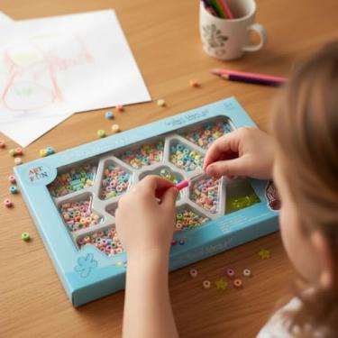 Imagem de Miçangas Coloridas Kit Infantil Com Fio Para Fazer Pulseiras Colares Atividade Criativa Crianças