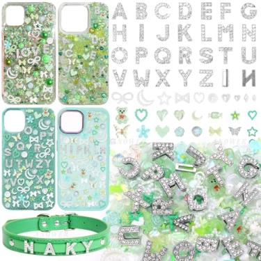Imagem de 330 peças de amuletos de capa de telefone lixo, 26 peças de berloques de letra do alfabeto de strass A-Z, mistura verde branco de resina plana laços de flores coração pérolas para artesanato DIY