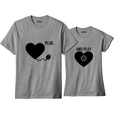 Imagem de Kit Camiseta Para Casal Plug Play Combinando Coração Love - Loja Bobki