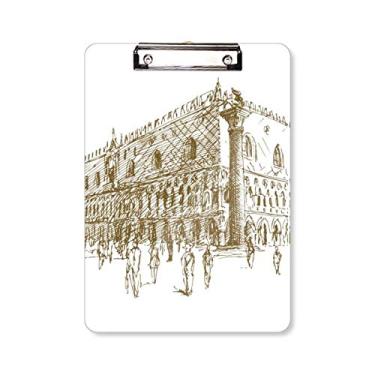 Imagem de Prancheta de paisagem com desenho de ponto de referência da arquitetura, pasta, bloco de notas A4