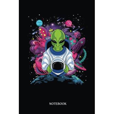 Imagem de Alien Notebook: Alien Astronaut Helmet Spacesuit Galaxy Planets Outer Space | Alien Journal, Lined Journal Ufo, Ufo Journal, Lined Journal Alien, Size 6 X 9", 120 Pages.