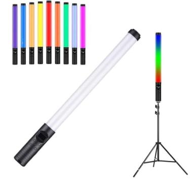 Imagem de Luz LED RGB Portátil com Tripé 2m – Bastão de Iluminação Fotográfica Ajustável CRI 85 para Vídeo, Foto e Lives(Bastão RGB + Tripe 2 Metros)