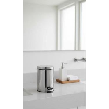 Imagem de Lixeira Inox com Pedal 12 Litros - Banheiro e Cozinha - Congratulation