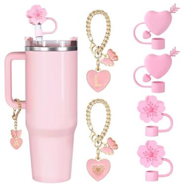 Imagem de (2+2+2) 2 peças capa de palha de flor 10 mm para copo Stanley Tumbler 2 peças de tampa de palha reutilizável de coração com 2 pingentes de letras acessórios nome ID pingente personalizado para Stanley