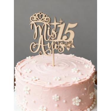 Imagem de Quinceanera Mis 15 Anos Wooden Cake Topper, Crown Design with Butterfly, Natural Wood, Hello 15, Happy 15th Birthday Party Decorations