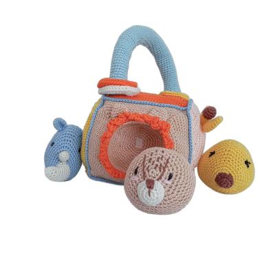 Imagem de Brinquedo Educativo Cubo Mágico de Crochê Artesanal em Algodão Antialérgico Pedagógico
