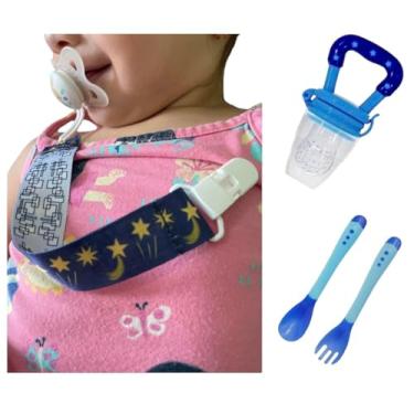 Imagem de Kit Prendedor de Chupeta Mordedor Bico Bebê Universal Sortido Personalizado + Chupeta de Alimentação Porta Fruta + Talher Colher Garfo Termossensivel Silicone Infantil Introducao Alimentar (Azul Escuro, Estrelas)